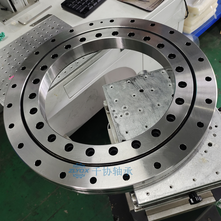 [ZLYQX]不同系列的交叉滾子軸承都有什么型號？特點用途介紹